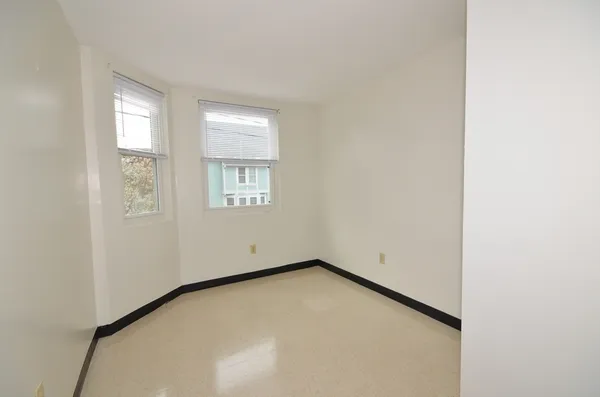 $1,900 | 74 Union Street, Unit 22, Lawrence, MA 01840