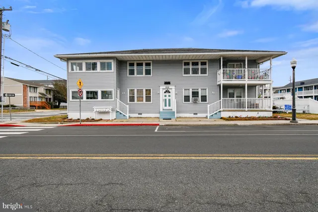 $325,000 | 808 St Louis Avenue, Unit 3, Ocean City, MD 21842