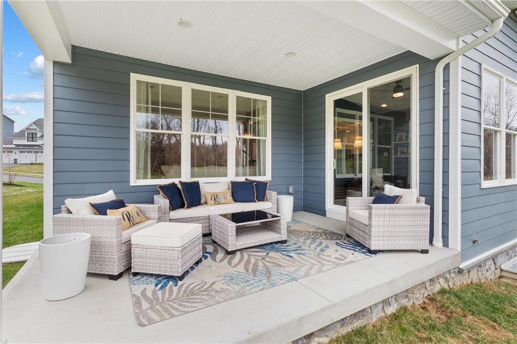 103 Maggie Drive Eighty Four, PA 15330 - Photo 4 of 50