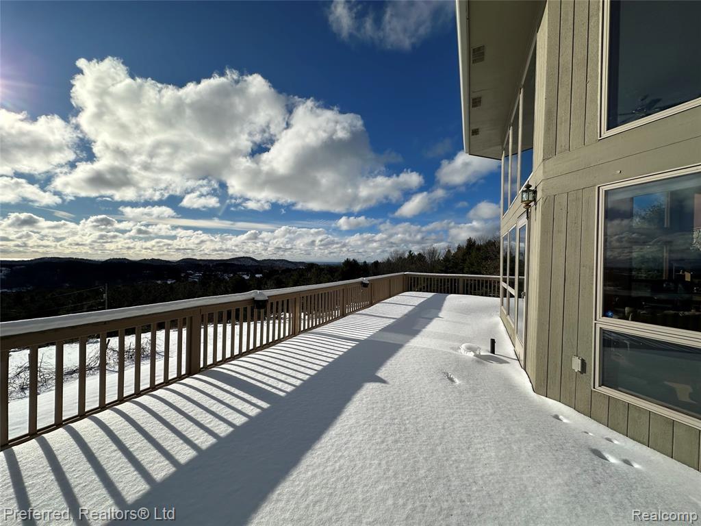 1693 Elm Road Road Frankfort, MI 49635 - Photo 46 of 58