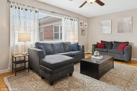 $229,000 | 2652 West Rascher Avenue, Unit 304, Chicago, IL 60625
