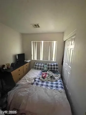 $2,250 | 9801 Bradford Summit Street, Las Vegas, NV 89183