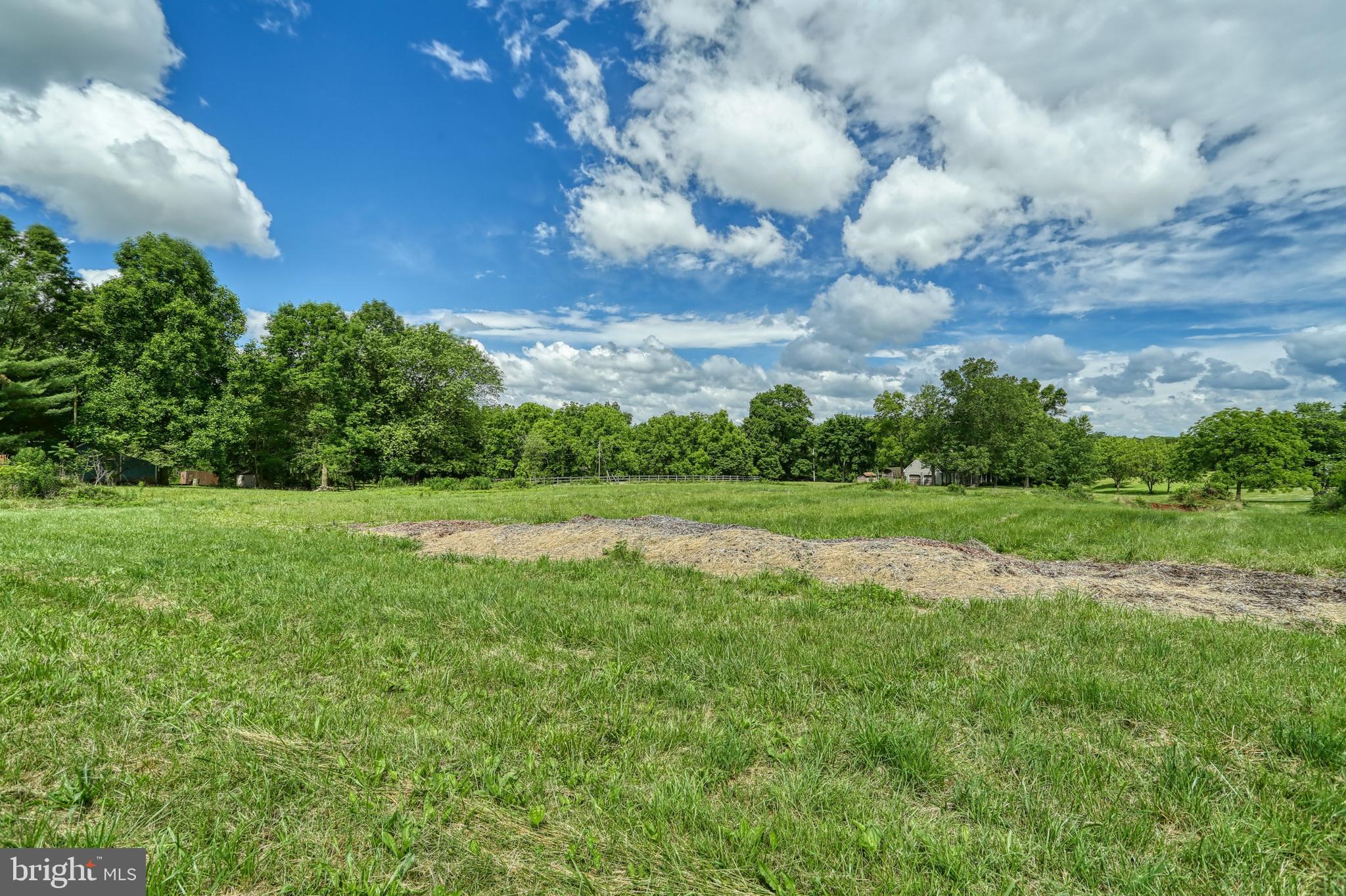 6040 Pine Road Thomasville, PA 17364 - Photo 1 of 8 Gallery Image 1