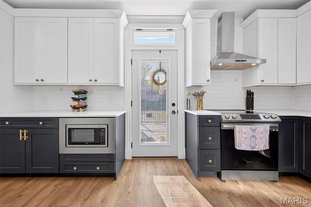 $375,000 | 6918 Dartmouth Avenue, University City, MO 63130