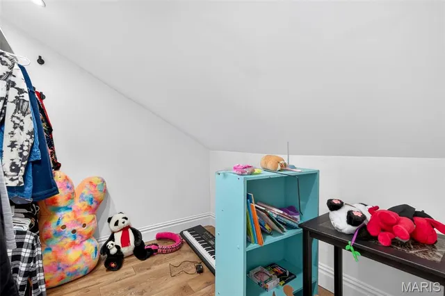 $375,000 | 6918 Dartmouth Avenue, University City, MO 63130