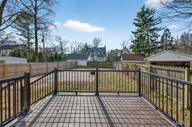 $375,000 | 6918 Dartmouth Avenue, University City, MO 63130