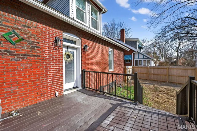 $375,000 | 6918 Dartmouth Avenue, University City, MO 63130