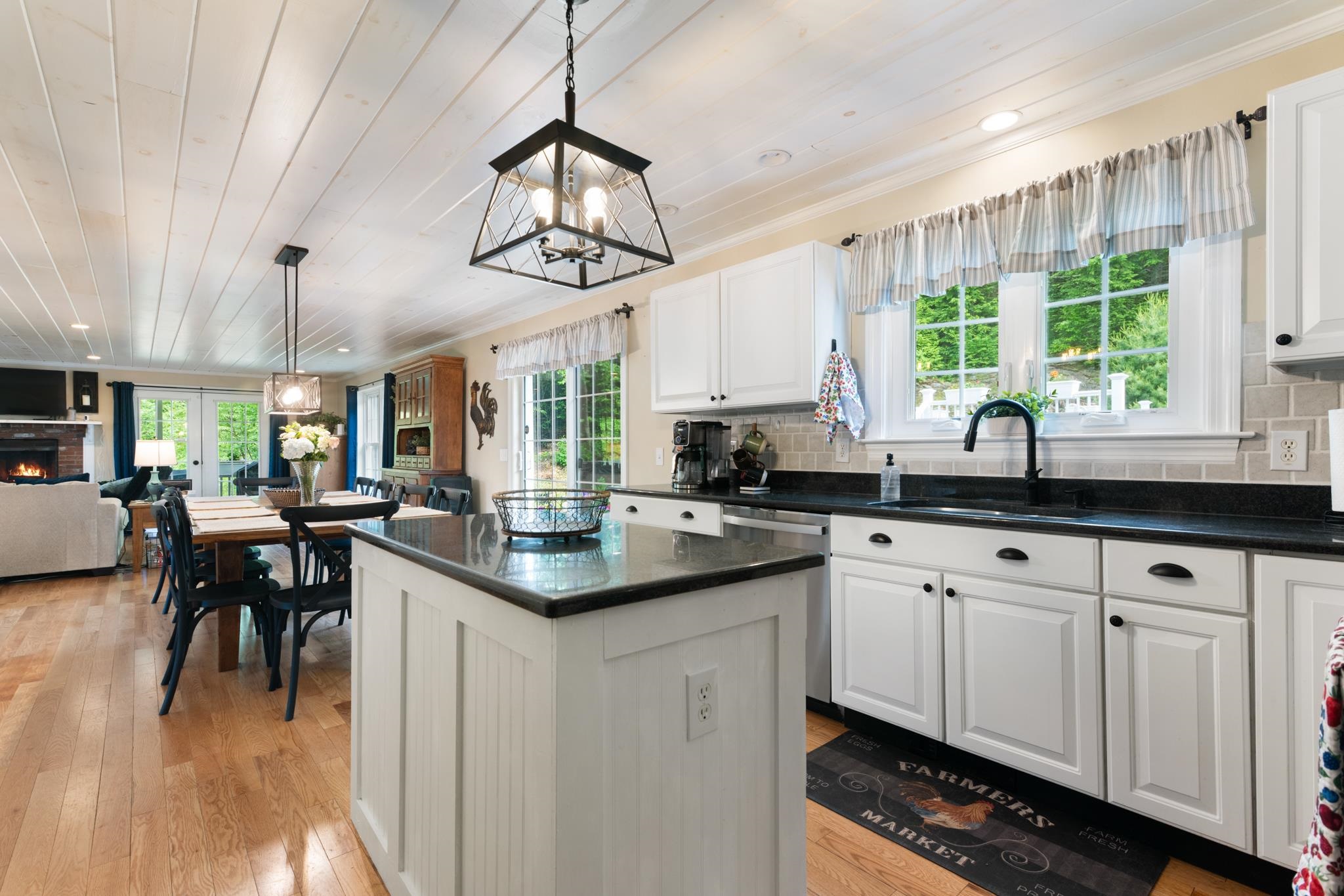 598 Hubbard Hill Road Halifax, VT 05342 - Photo 5 of 42