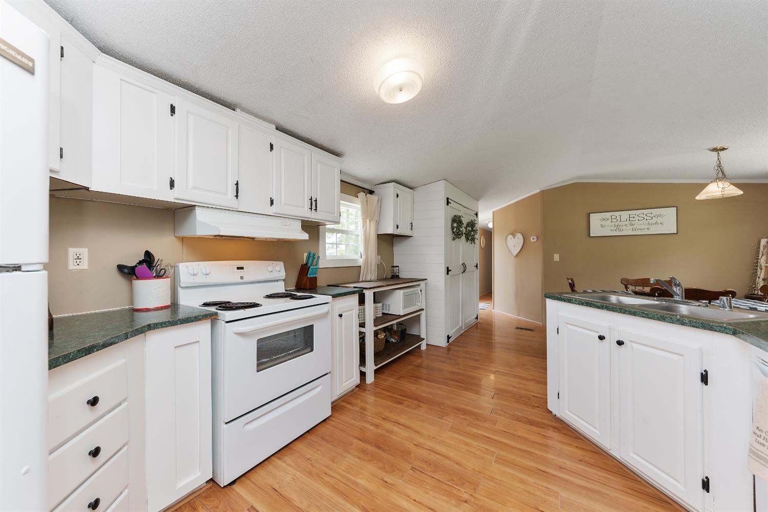 877 Thomas Brown Road West Union, OH 45693 - Photo 7 of 28 Gallery Image 7