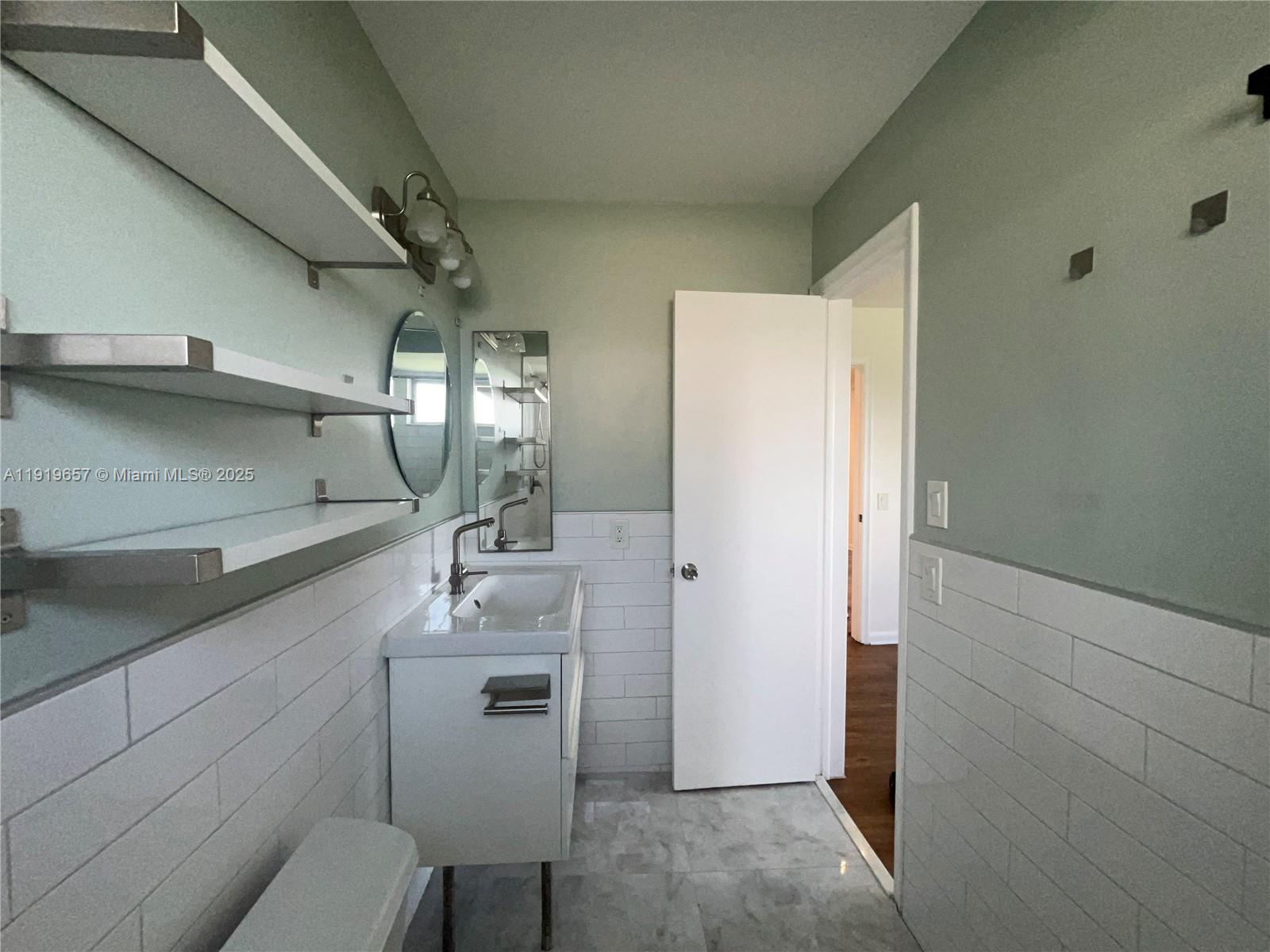 2471 Southwest 82nd Avenue, Unit 209 Davie, FL 33324 - Photo 16 of 19