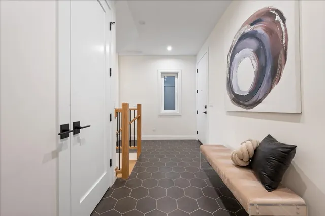 $1,599,900 | 529 North Hartland Court, Chicago, IL 60622