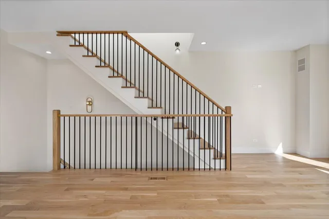 $1,599,900 | 529 North Hartland Court, Chicago, IL 60622