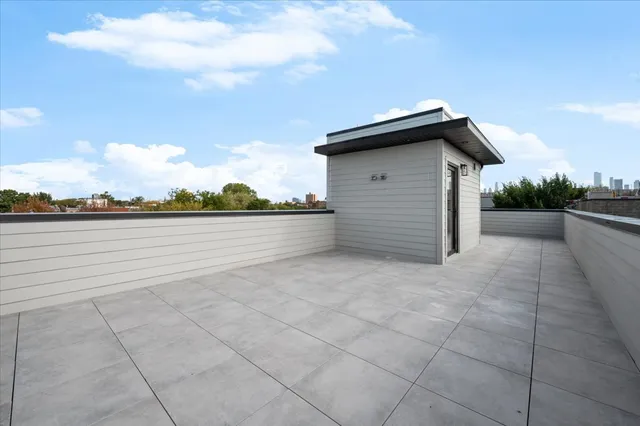 $1,599,900 | 529 North Hartland Court, Chicago, IL 60622