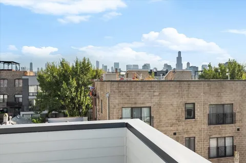 $1,599,900 | 529 North Hartland Court, Chicago, IL 60622