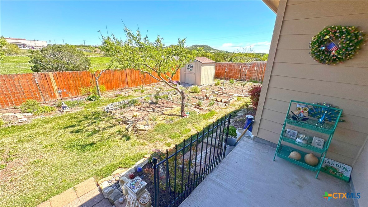 4709 Farrell Lane Killeen, TX 76549 - Photo 28 of 30 a view of balcony with wooden floor