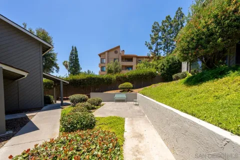 $549,900 | 5661 Lake Park Way, Unit 6, La Mesa, CA 91942