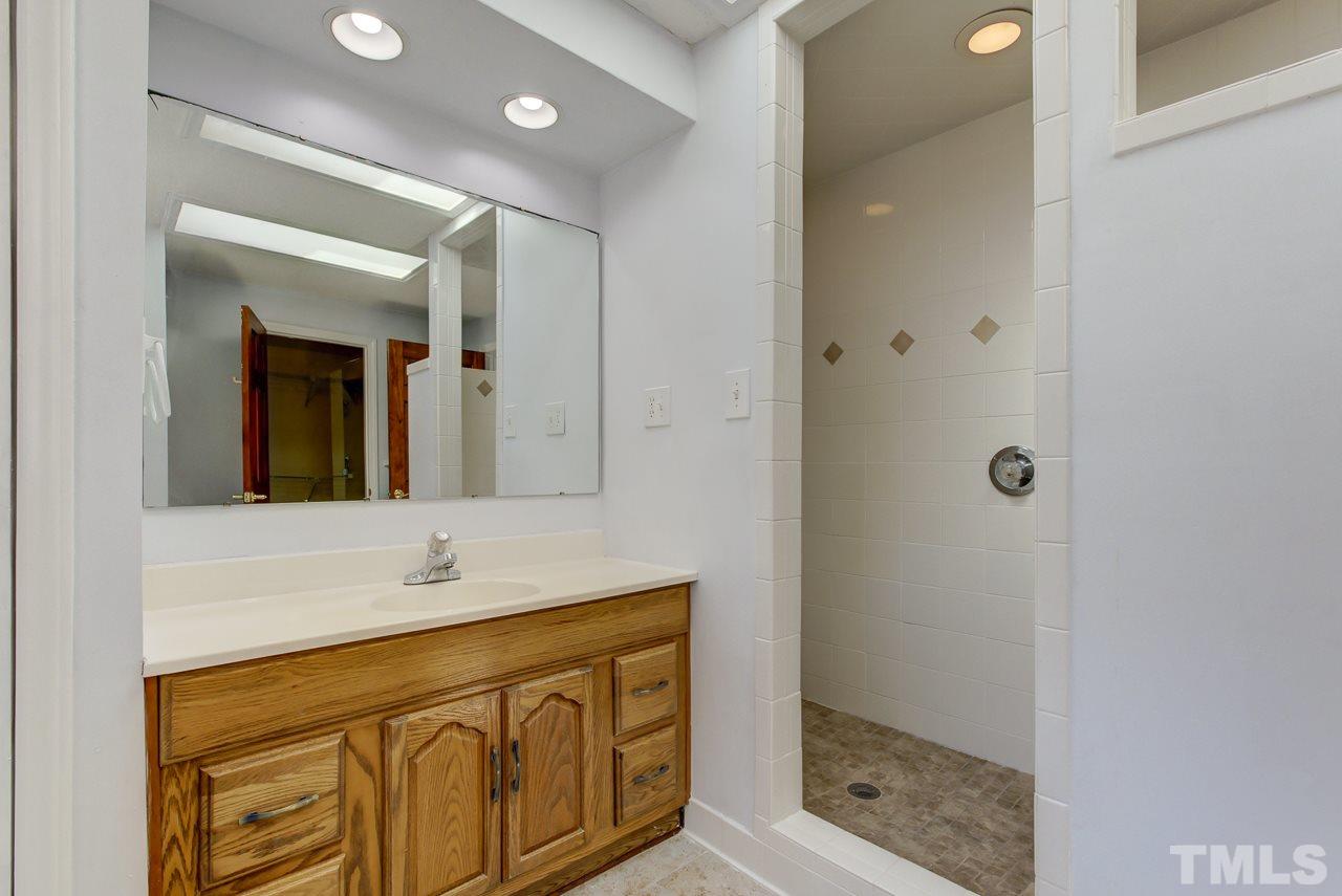 207 Neuse River Parkway Raleigh, NC 27610 - Photo 16 of 25 Gallery Image 16