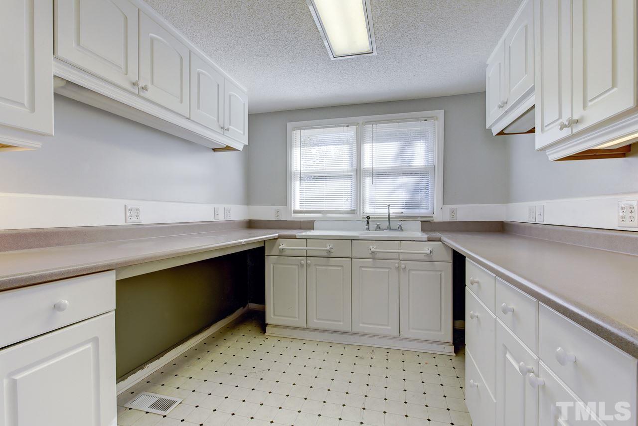 207 Neuse River Parkway Raleigh, NC 27610 - Photo 19 of 25 Gallery Image 19