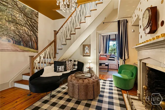 $1,150,000 | 407 East Jones Street, Savannah, GA 31401