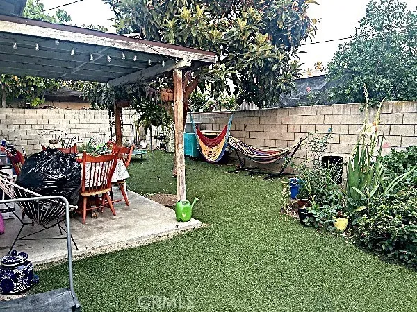 $899,000 | 3510 West Pine Street, Santa Ana, CA 92704