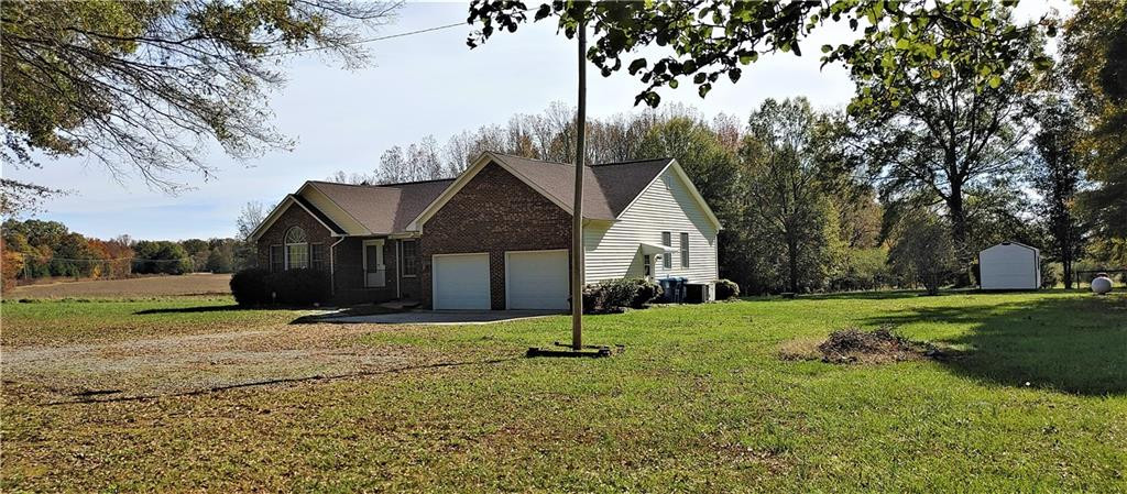 2533 Tom Anderson Road Mebane, NC 27302 - Photo 2 of 29 Gallery Image 2