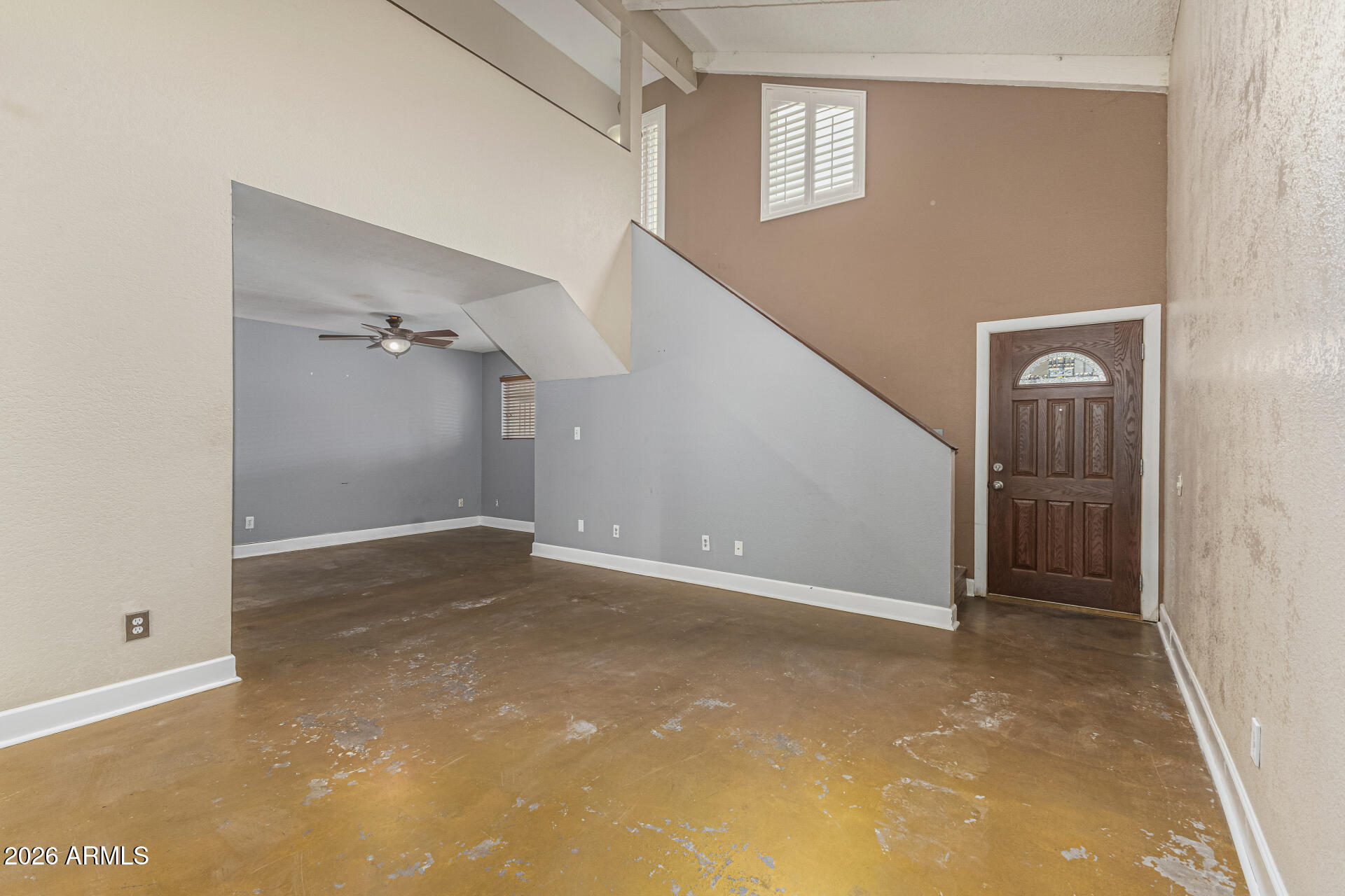 2930 North 22nd Place Phoenix, AZ 85016 - Photo 10 of 41 a view of an empty room