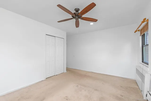 $209,000 | 1197 East Broadway, Unit K24, Hewlett, NY 11557