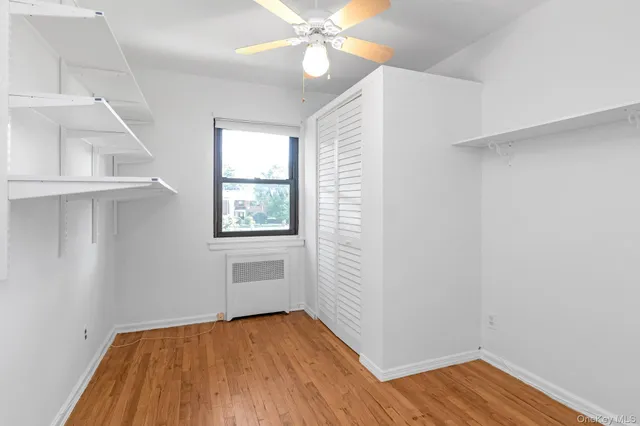 $209,000 | 1197 East Broadway, Unit K24, Hewlett, NY 11557