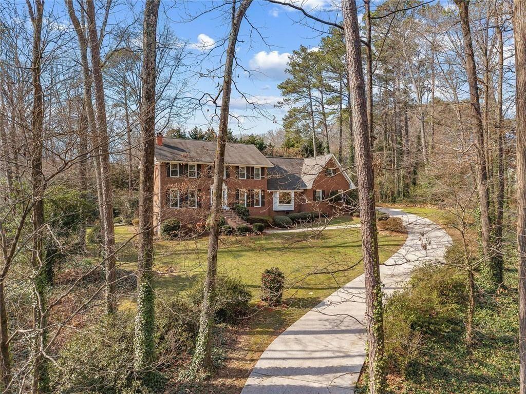 6268 Old Stone Mountain Road Tucker, GA 30087 - Photo 8 of 57