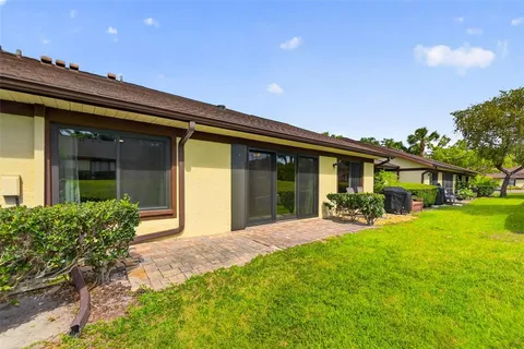 $220,000 | 1345 Daffodil Place, Unit 605, Dunedin, FL 34698
