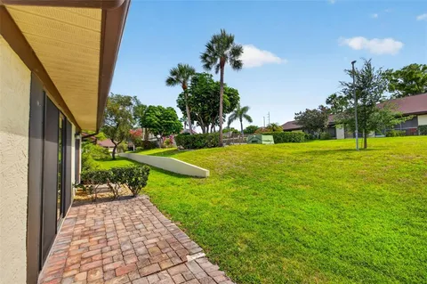 $220,000 | 1345 Daffodil Place, Unit 605, Dunedin, FL 34698