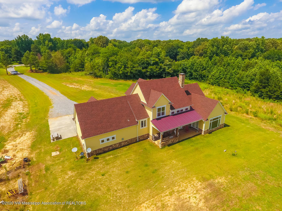 1750 Poagville Road Coldwater, MS 38618 - Photo 36 of 40 32