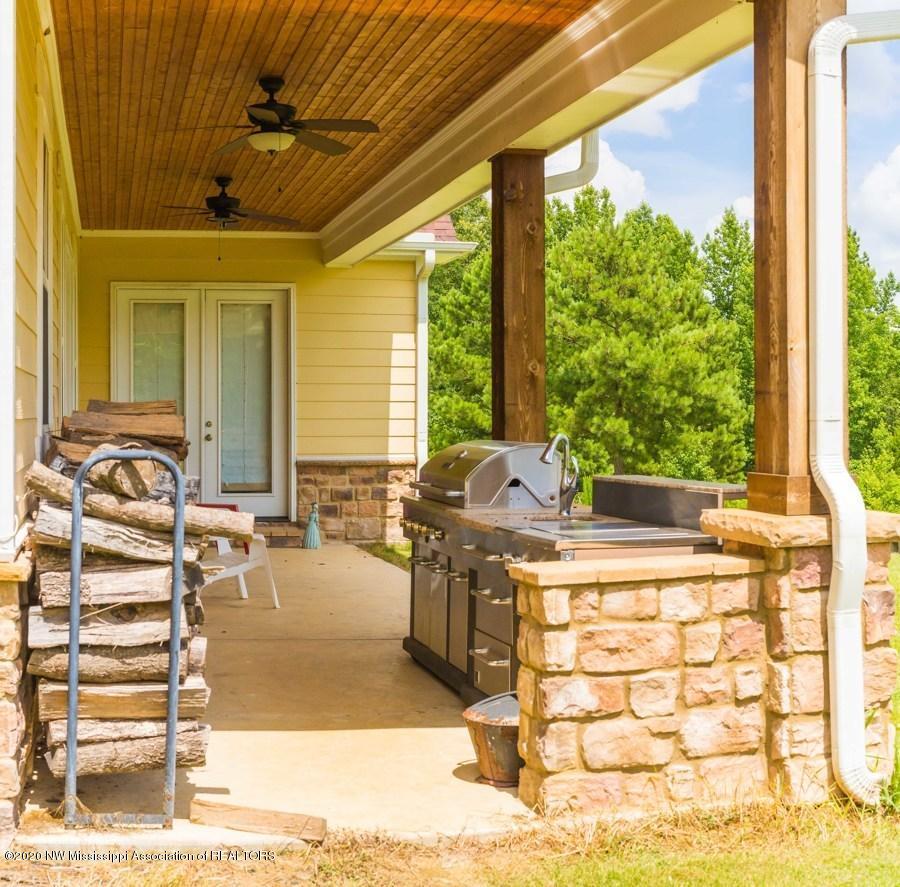 1750 Poagville Road Coldwater, MS 38618 - Photo 5 of 40 4