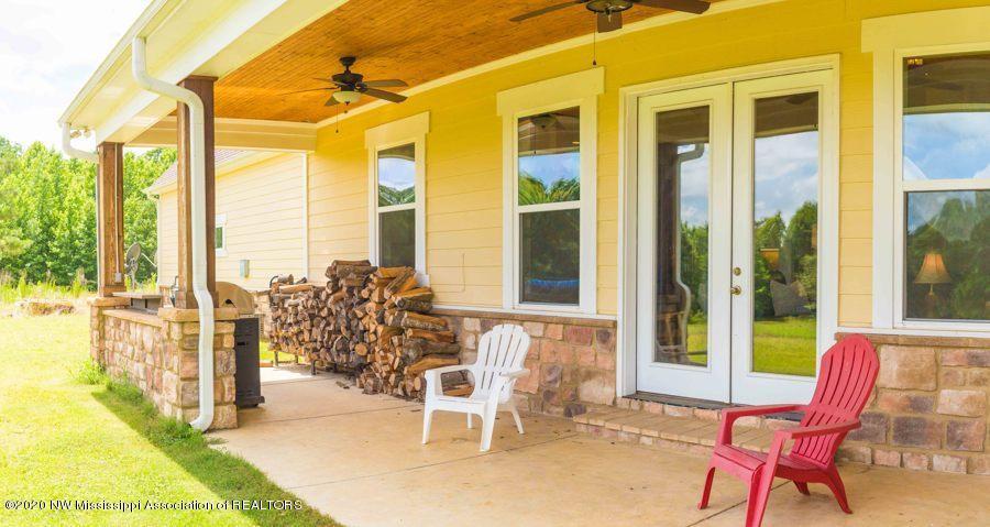 1750 Poagville Road Coldwater, MS 38618 - Photo 6 of 40 5
