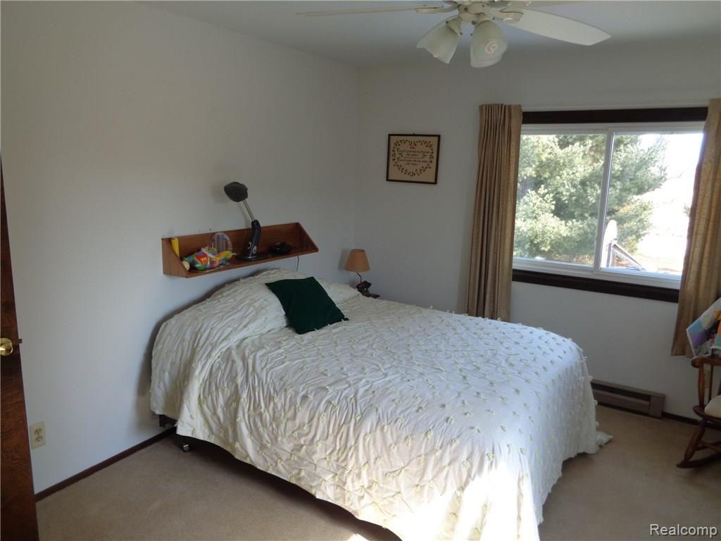 3975 Weir Road Lapeer, MI 48446 - Photo 15 of 20 Bedroom 2
