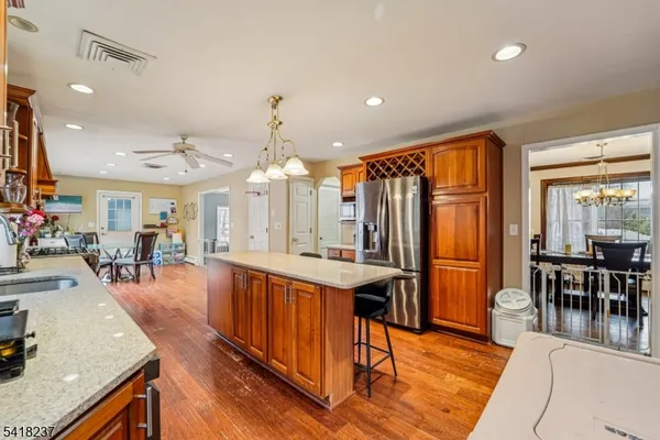 $670,000 | 51 Catherine Street, Bloomingdale, NJ 07403