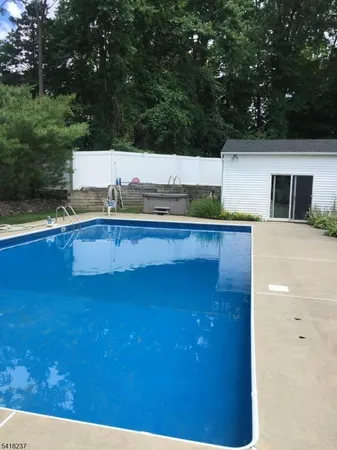 $670,000 | 51 Catherine Street, Bloomingdale, NJ 07403