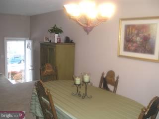 3305 South Keswick Road Philadelphia, PA 19114 - Photo 3 of 6 Gallery Image 3