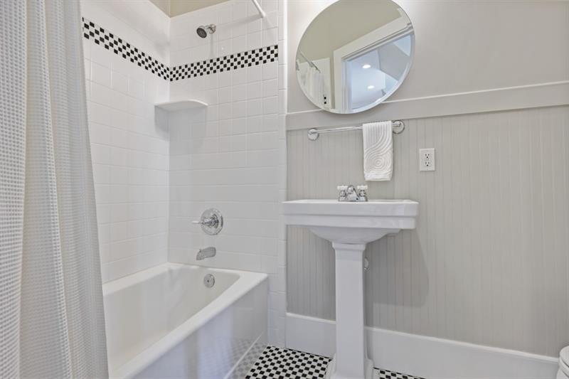 4065 Peachtree Dunwoody Road Atlanta, GA 30342 - Photo 27 of 59