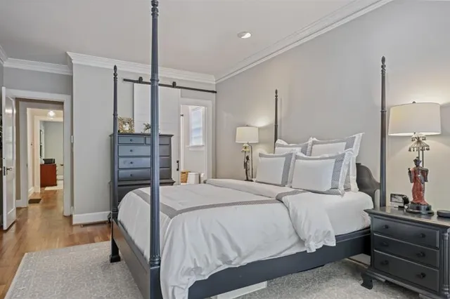 $1,425,000 | 4065 Peachtree Dunwoody Road, Atlanta, GA 30342