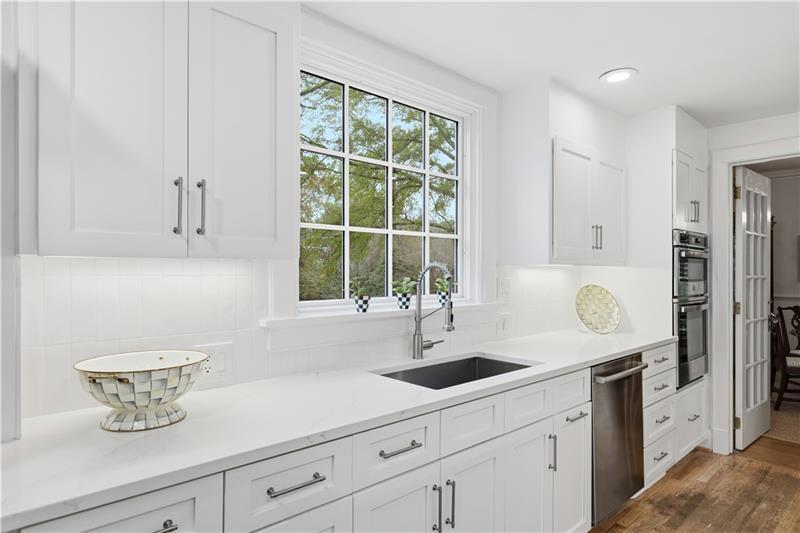 4065 Peachtree Dunwoody Road Atlanta, GA 30342 - Photo 9 of 59