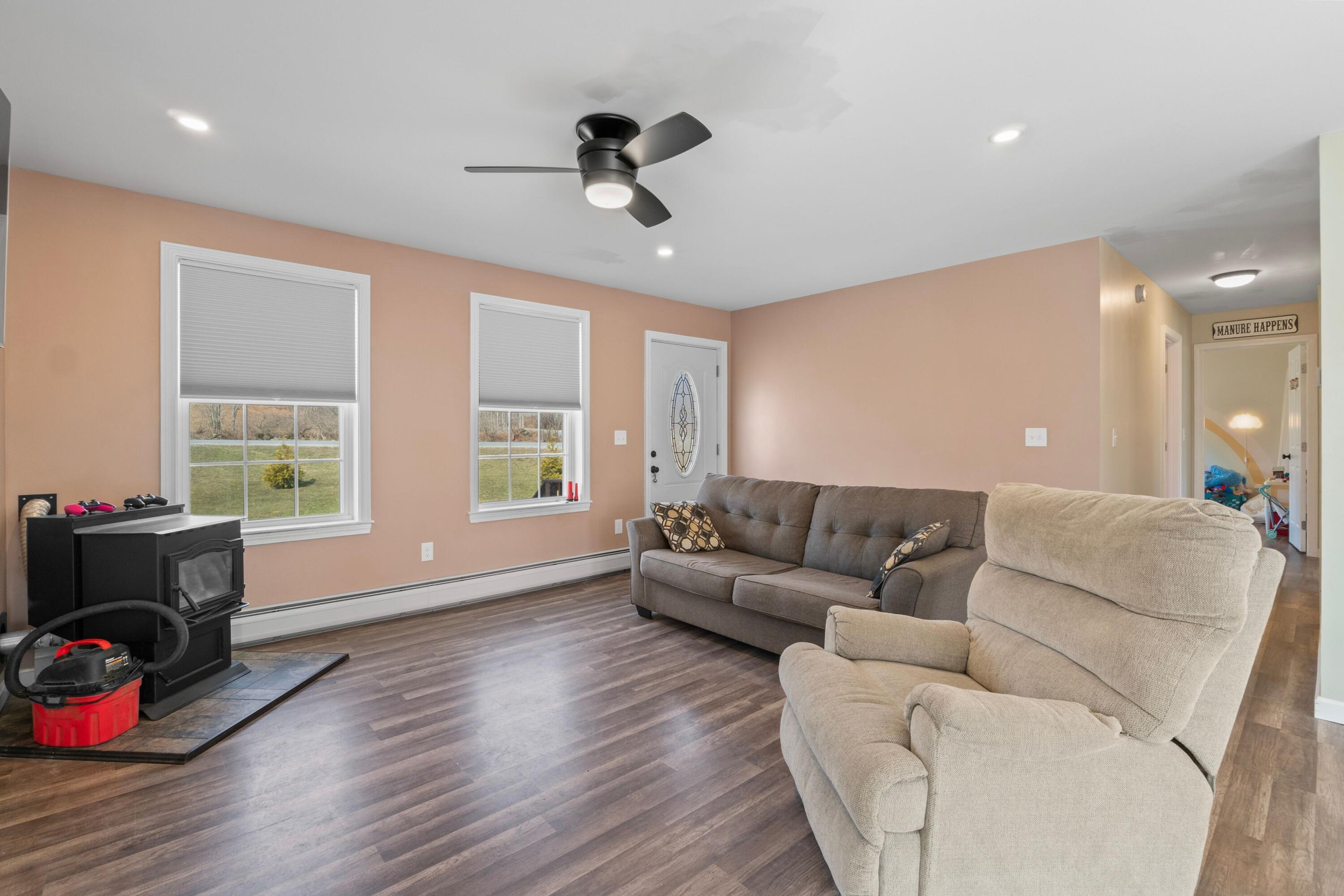 320 Church Hill Road Leeds, ME 04263 - Photo 13 of 45 Livingroom