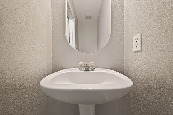 $285,000 | 18302 Walden Gate Lane, Cypress, TX 77433