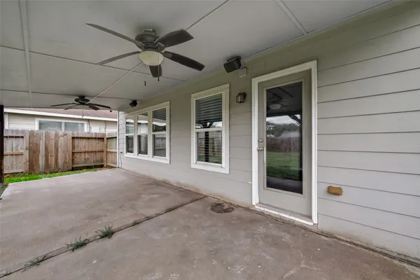 $285,000 | 18302 Walden Gate Lane, Cypress, TX 77433