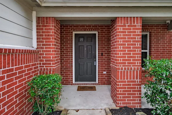 $285,000 | 18302 Walden Gate Lane, Cypress, TX 77433