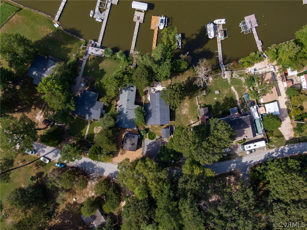6279 Holly Trail Gloucester, VA 23061 - Photo 37 of 45 an aerial view of waterside residential houses with outdoor space