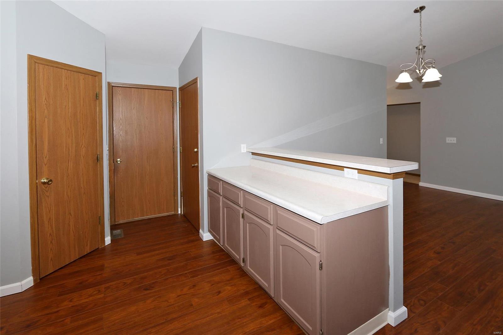 1848 Strawberry Ridge Drive Ballwin, MO 63021 - Photo 12 of 25 Gallery Image 12