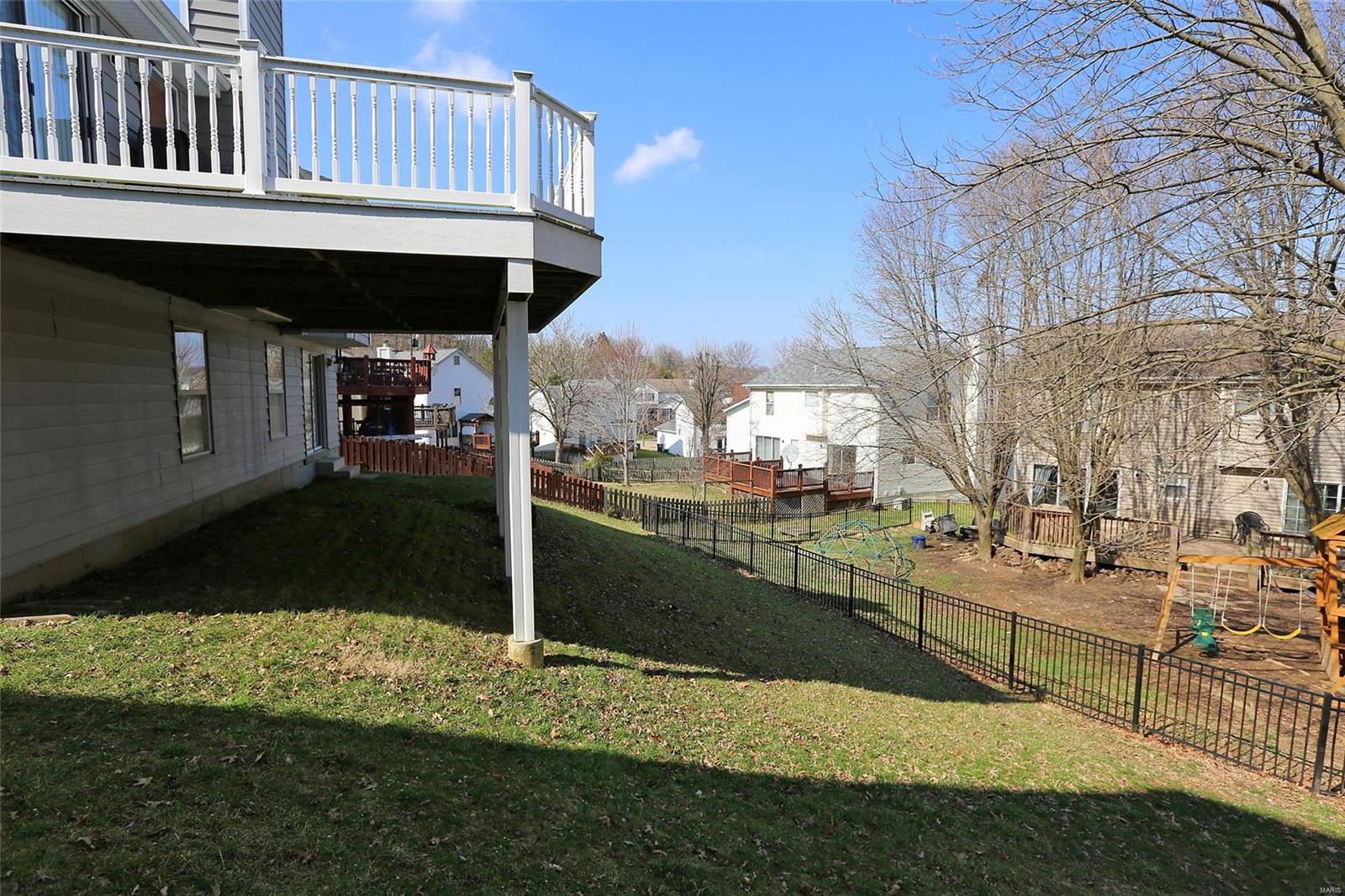 1848 Strawberry Ridge Drive Ballwin, MO 63021 - Photo 22 of 25 Gallery Image 22