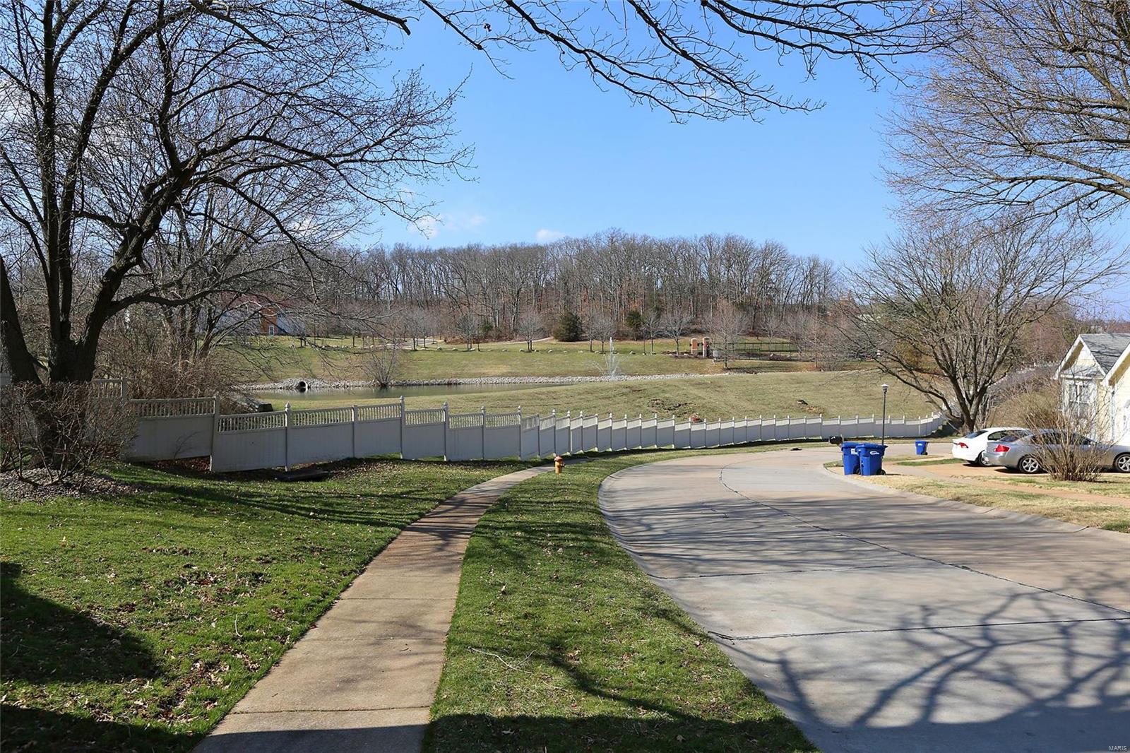 1848 Strawberry Ridge Drive Ballwin, MO 63021 - Photo 23 of 25 Gallery Image 23
