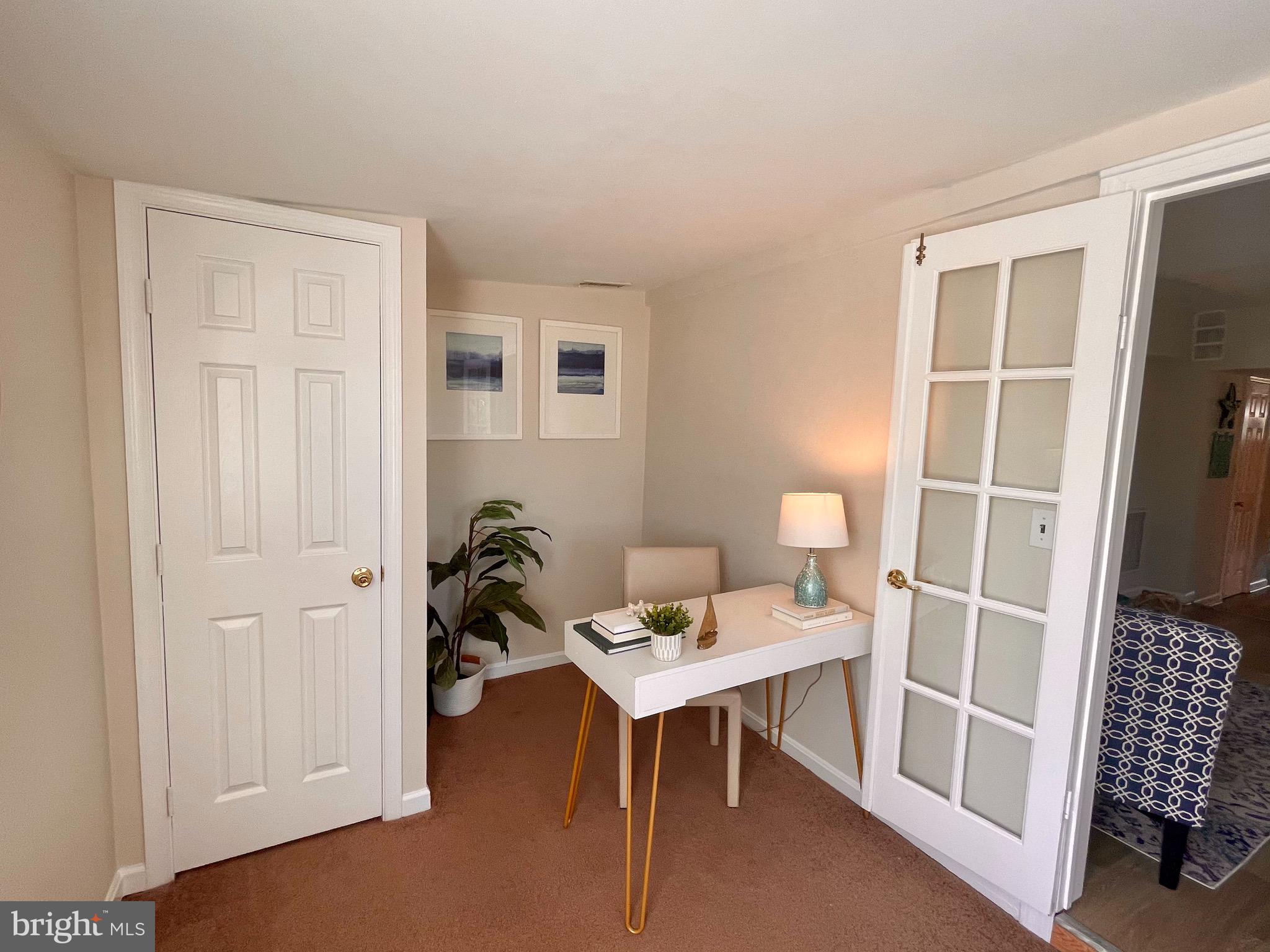 1517 Arundel Road Edgewater, MD 21037 - Photo 14 of 31 Main level office/bedroom